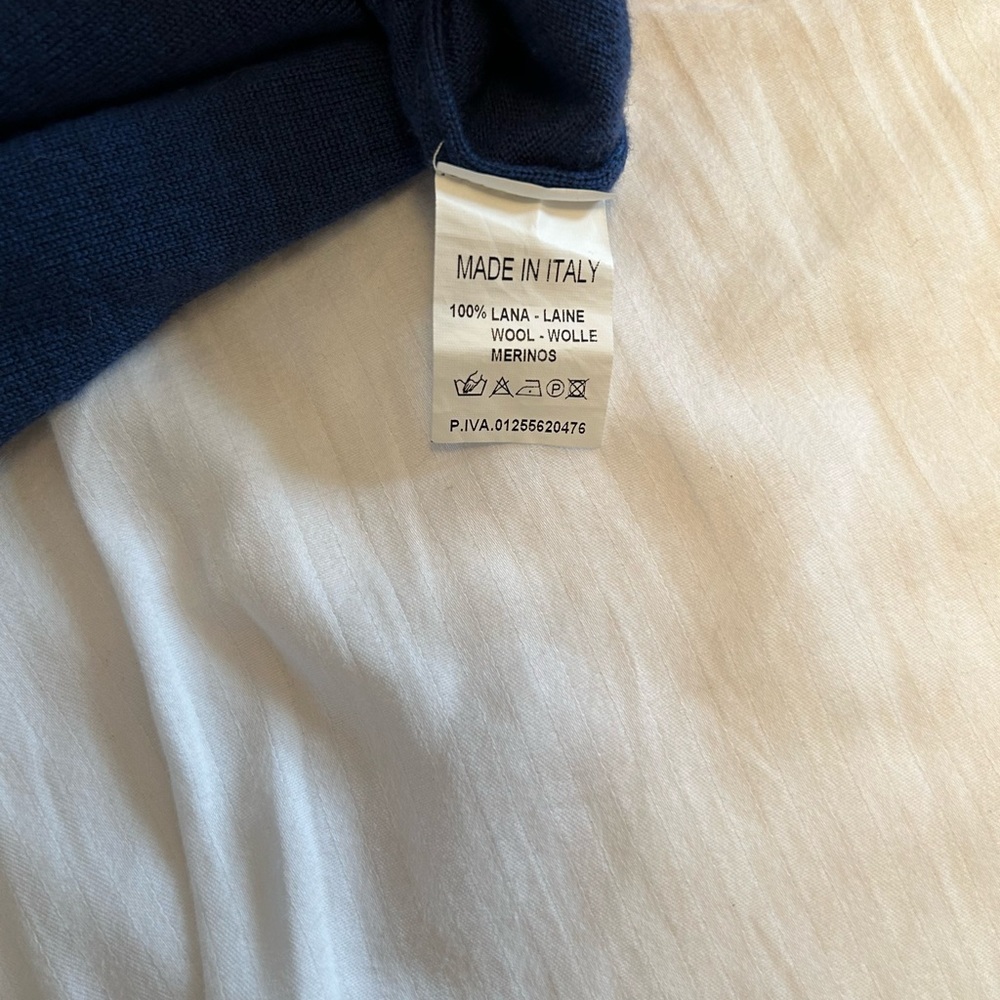 Serica 100% Wool Blue Sweater - Picture 4 of 4